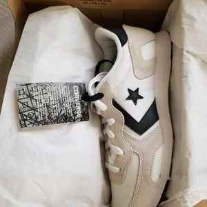 Unisex Converse sneakers